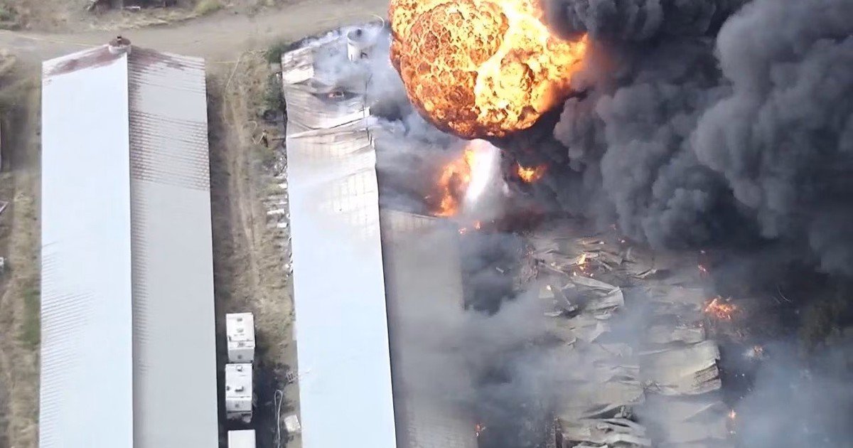 Desastre en California: una serie de explosiones arrasó con estructuras en la región vinícola de Livermore