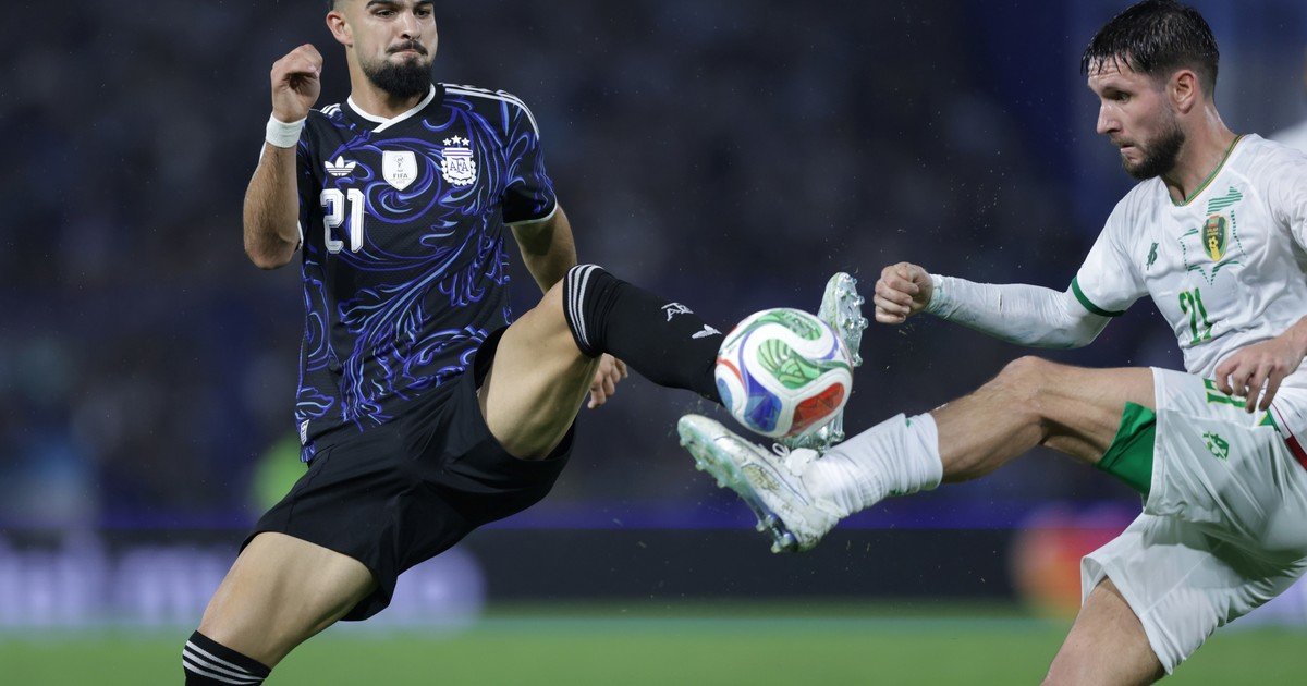 Scaloni apuesta al núcleo duro de la Scaloneta y se la juega con un defensor menos para tener más vértigo en el Mundial 2026