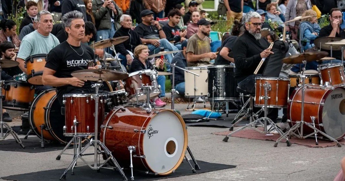 Cómo será el mega encuentro gratuito de bateristas en Buenos Aires con músicos de Los Piojos y Rata Blanca