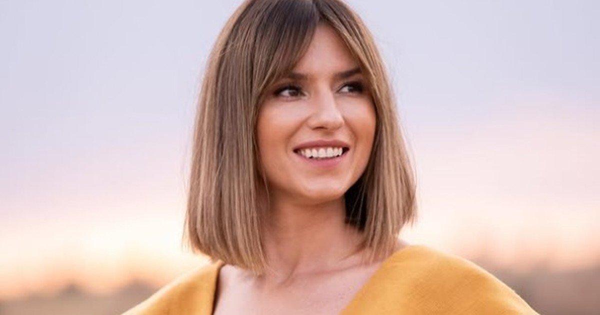 Edviga Bobocea, peluquera y experta en color: “A partir de los 50, recomiendo evitar colores de pelo negros muy intensos o castaños oscuros ya que marcan cualquier línea de expresión”