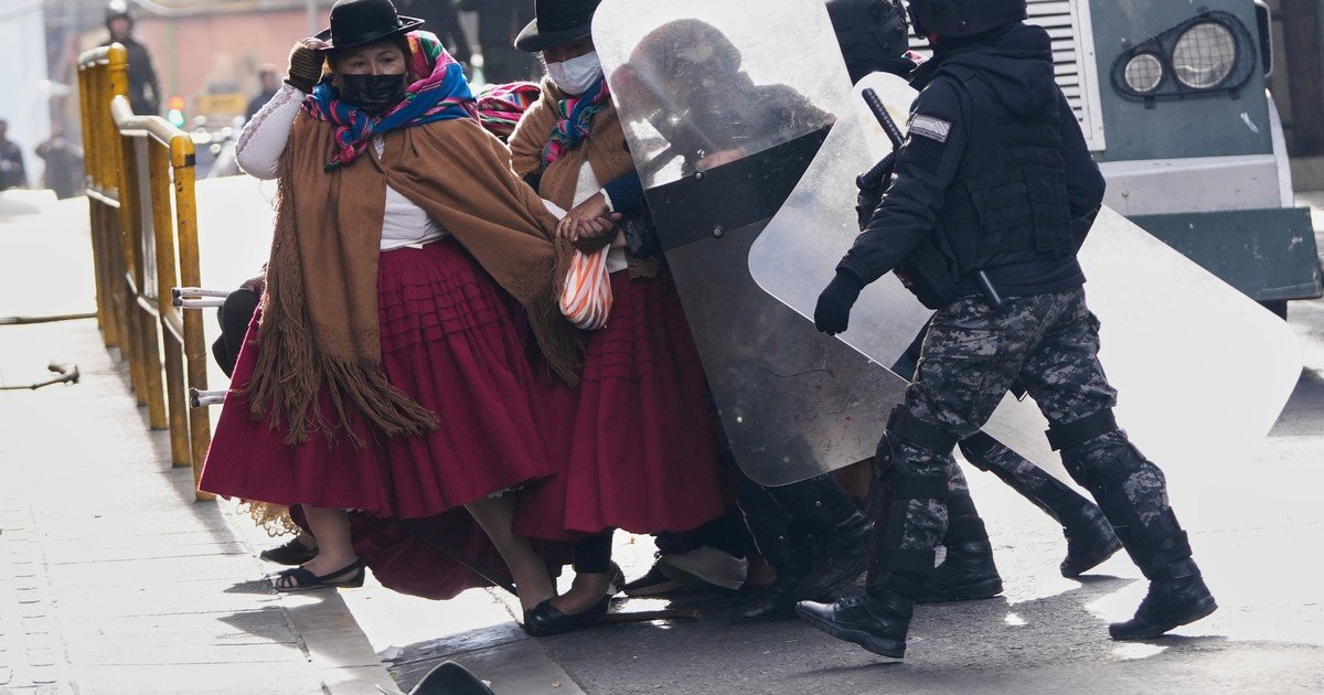 Crisis en Bolivia: saqueos y vandalismo en las protestas para exigir la renuncia del presidente