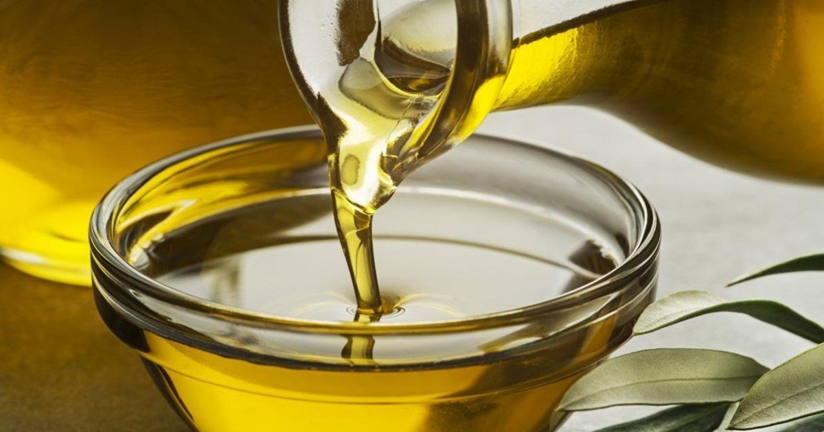 La ANMAT prohibió un dentífrico, un aceite y productos para piletas: qué marcas son y por qué los sacaron del mercado