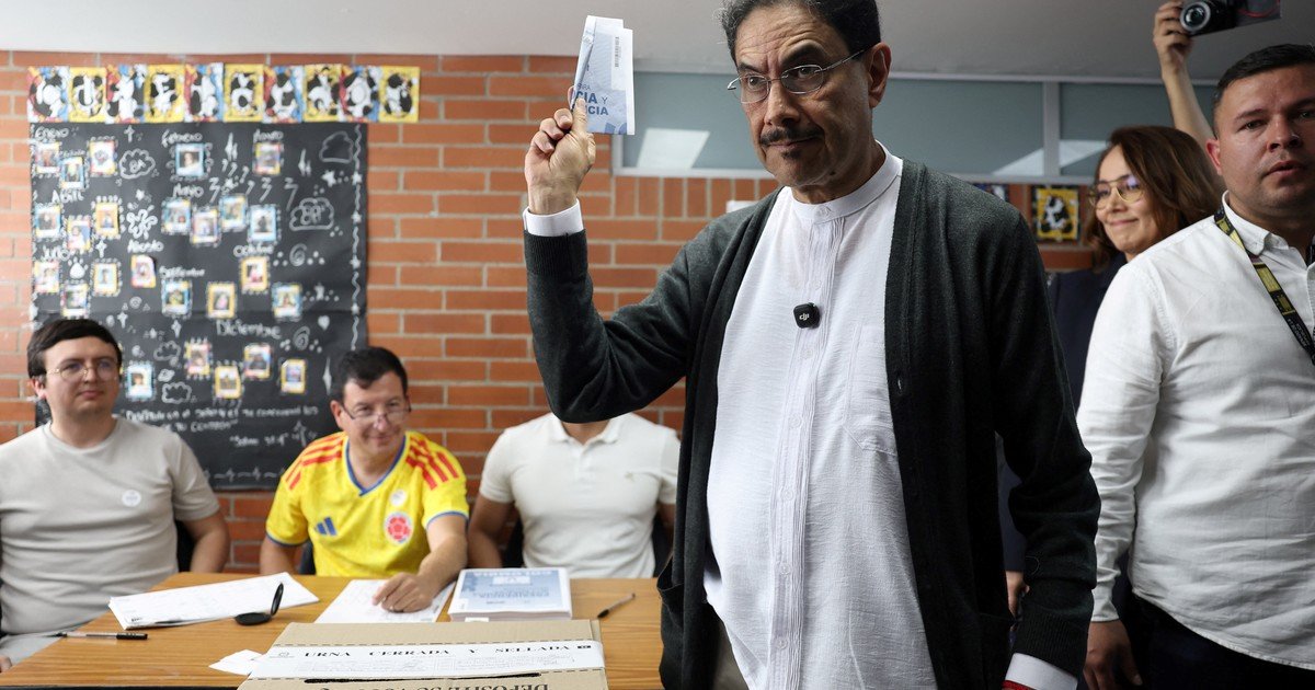 Elecciones en Colombia: Iván Cepeda, defensor de víctimas y la carta de Gustavo Petro para la continuidad del modelo