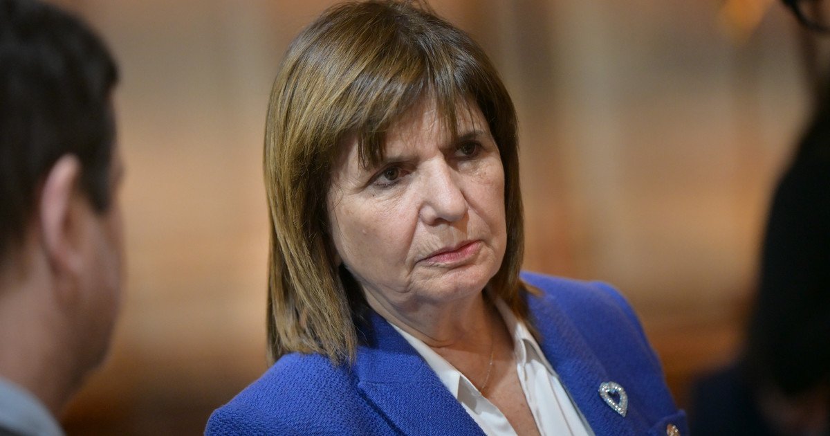 El oficialismo se arriesga en el Senado: abre el recinto para su agenda en medio del fuego amigo por Adorni
