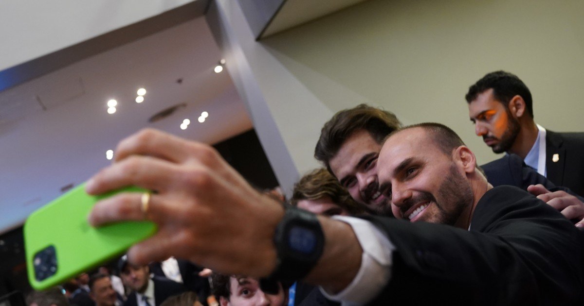 El Tribunal Supremo condenó a Eduardo Bolsonaro a cuatro años de cárcel por sus gestiones para que EE.UU. imponga sanciones a Brasil