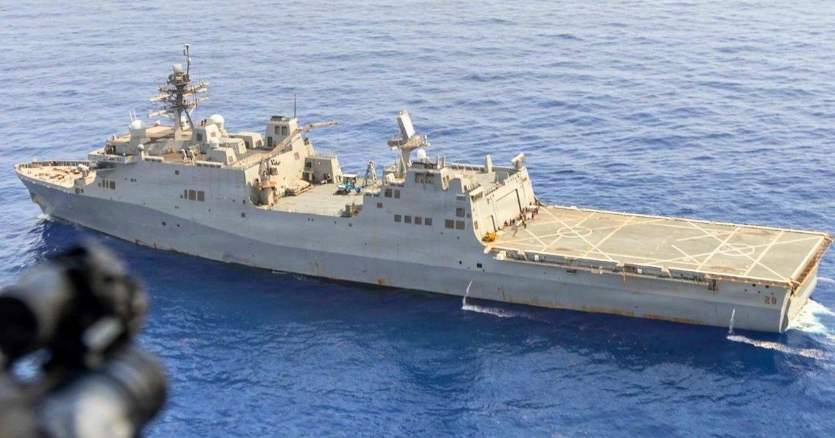 De 208 metros de largo y 25.000 toneladas: cómo es el USS Fort Lauderdale, el buque insignia que EE.UU. envió a Venezuela tras los devastadores terremotos