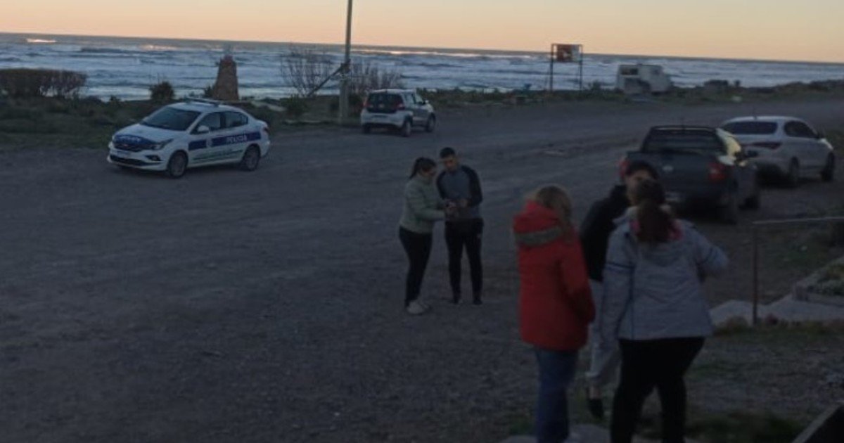 Murió una nena de 5 años tras el ataque de un perro en una playa de Chubut