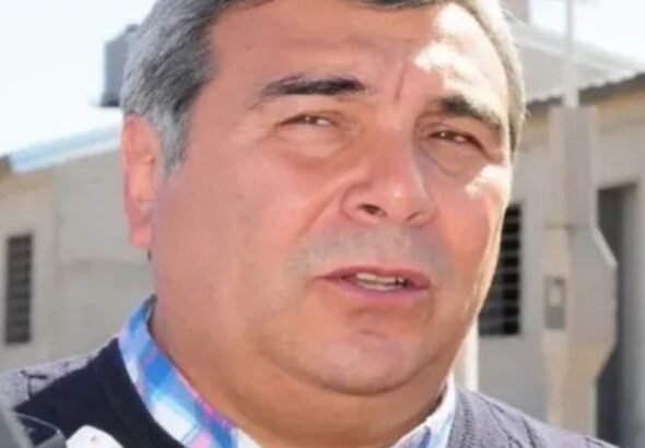 Echaron a un histórico dirigente del Movimiento Popular Neuquino: el gobernador lo acusó de "noqui" y frenaron su jubilación