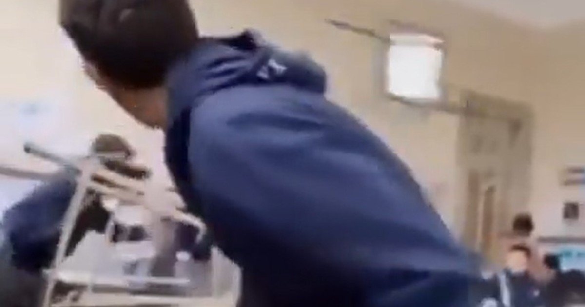 Violencia en Tandil: un estudiante atacó a un profesor en el aula y le provocó graves fracturas