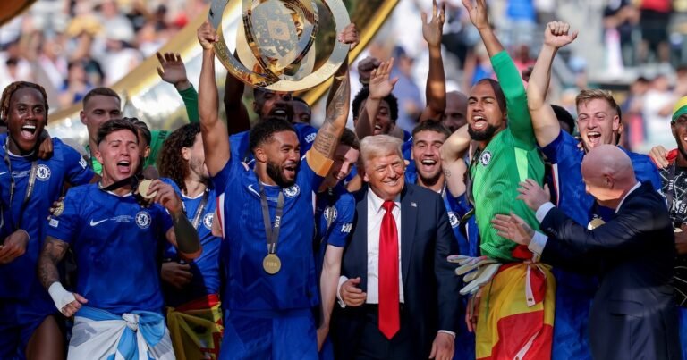 El éxito del Mundial 2026 podría copiarse en el Mundial de Clubes: la FIFA analiza ampliar de 32 a 48 equipos y les serviría a Boca y River