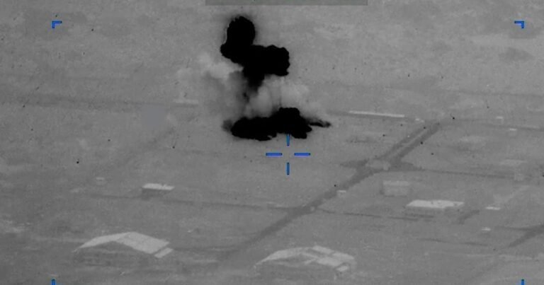 Estados Unidos volvió a bombardear Irán en el estrecho de Ormuz y Trump elevó su advertencia: "La República Islámica ¡ya no existirá!"