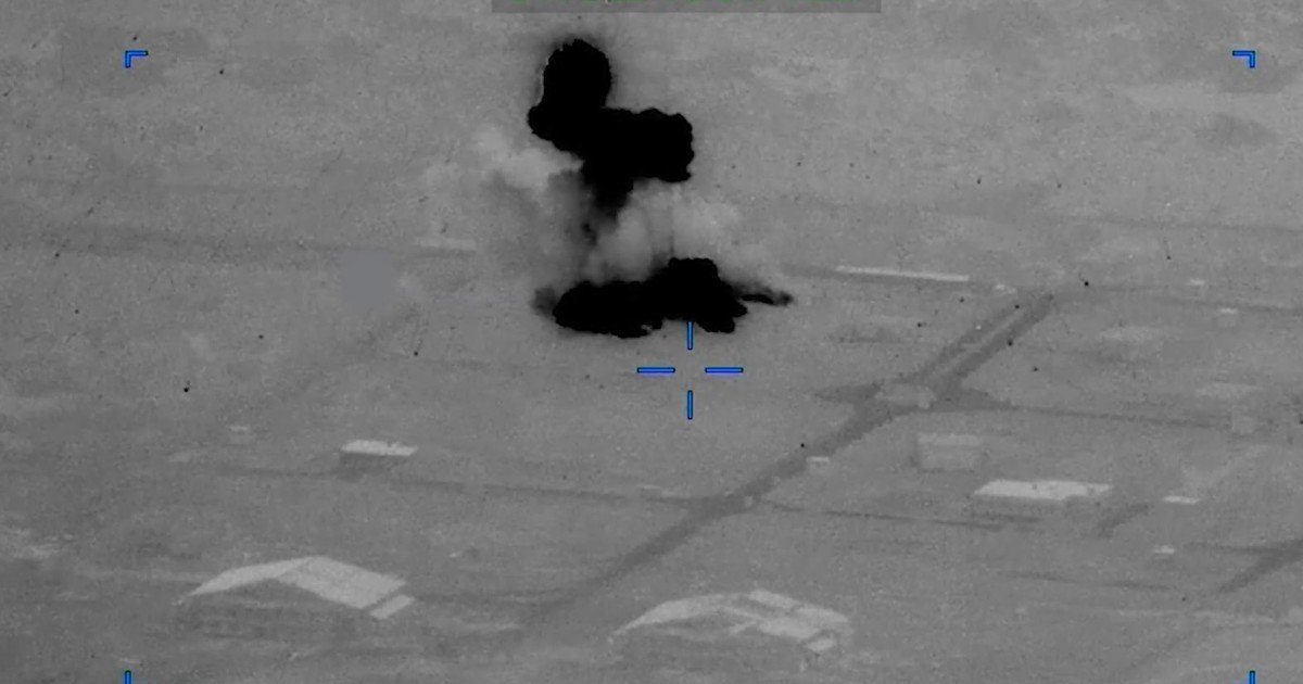 Estados Unidos volvió a bombardear Irán en el estrecho de Ormuz y Trump elevó su advertencia: "La República Islámica ¡ya no existirá!"