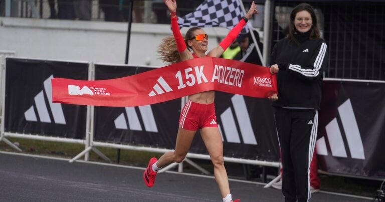 Los 15K Adizero: una distancia muy particular y con el desafío de la competencia en equipos