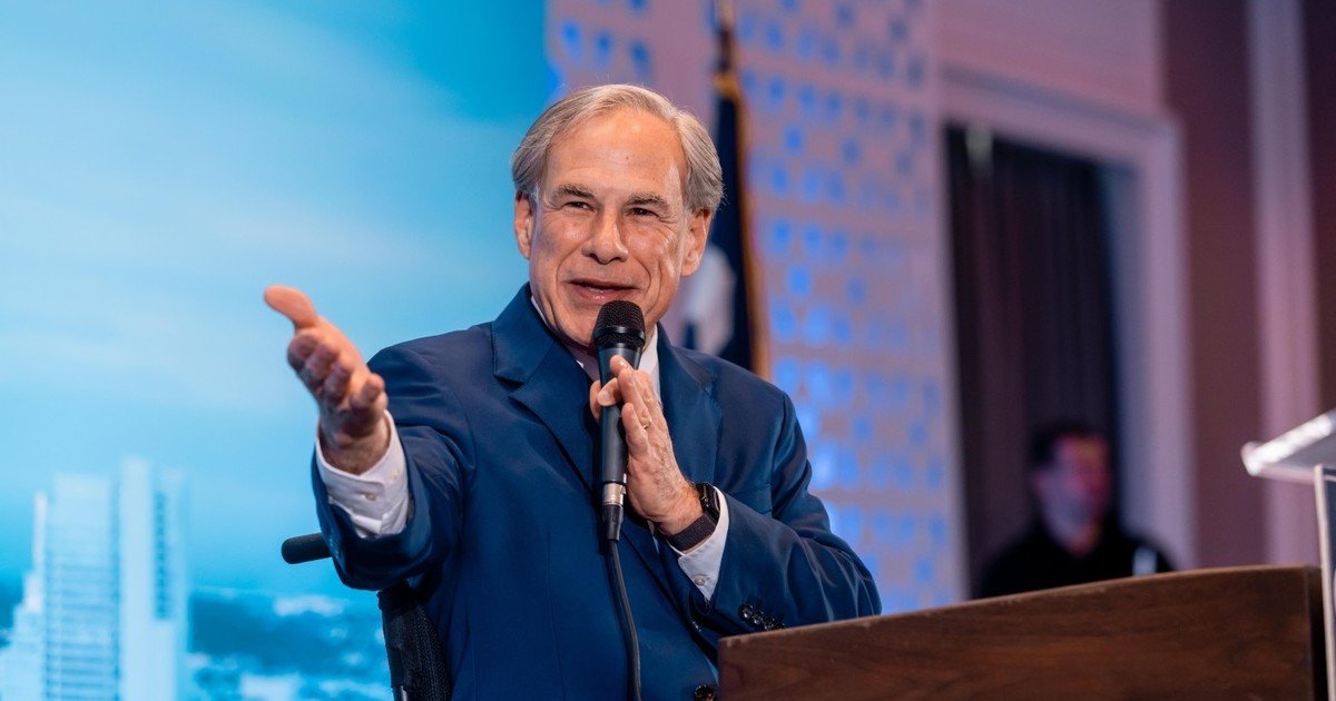 Alerta en Texas: Greg Abbott moviliza recursos estatales para combatir la aparición del gusano barrenador del Nuevo Mundo