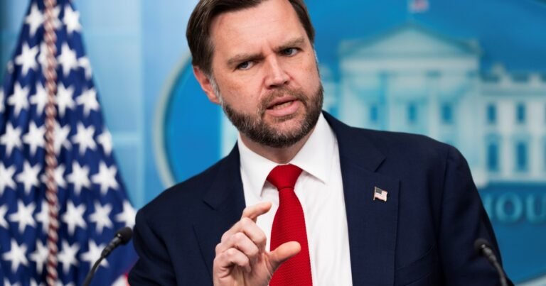 JD Vance defiende el acuerdo con Irán con afirmaciones vagas y engañosas