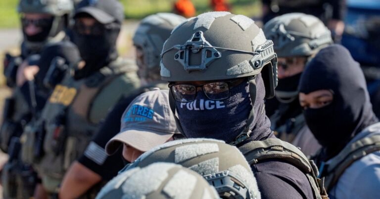 Revés para Trump: un juez federal de Estados Unidos invalidó las restricciones migratorias contra 39 países