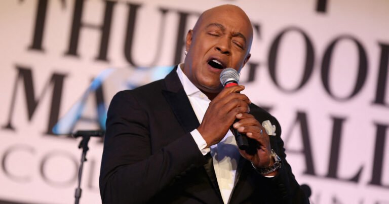 Murió Peabo Bryson, la voz detrás de los inolvidables duetos de Disney en Aladdin y La Bella y la Bestia