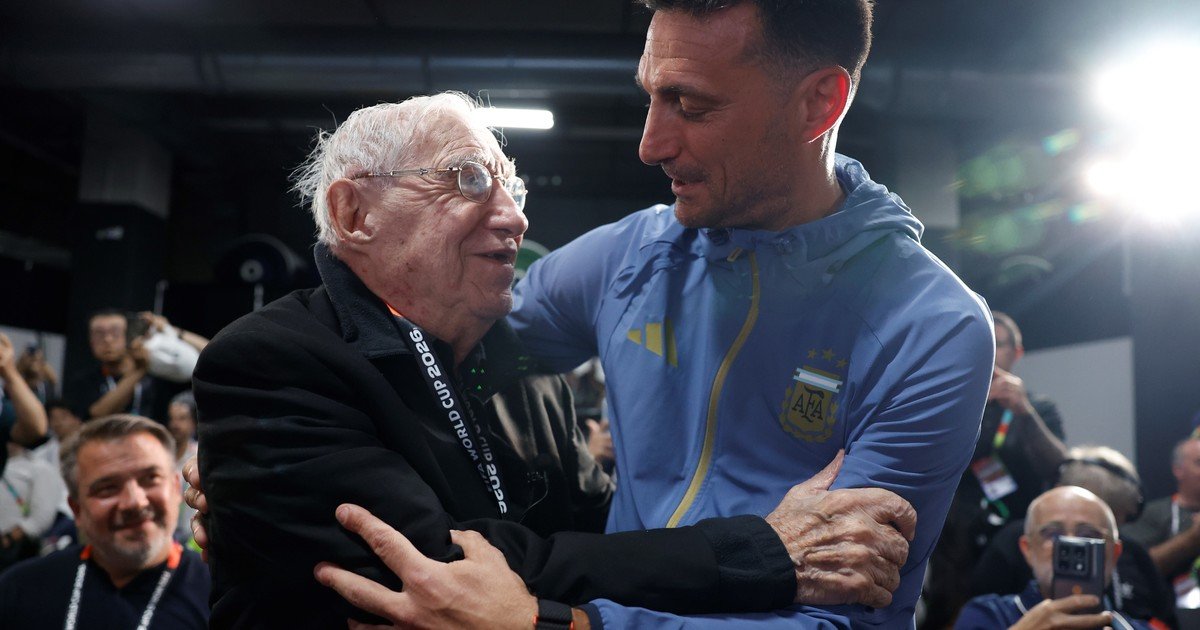 El detrás de escena del emotivo encuentro entre Scaloni y Macaya Márquez: elogio, primicia sobre Messi y un abrazo inolvidable