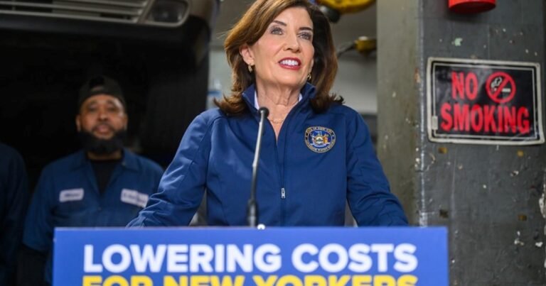 Kathy Hochul cambió pautas para las aseguradoras en 2026: qué significa para los neoyorquinos