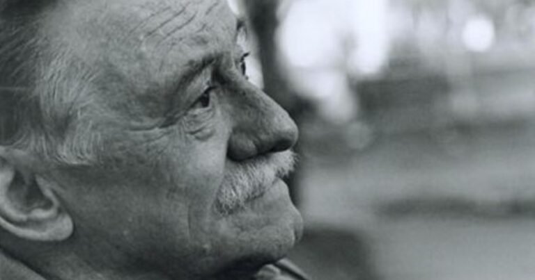 Mario Benedetti, poeta uruguayo: “La perfección es una pulida colección de errores”