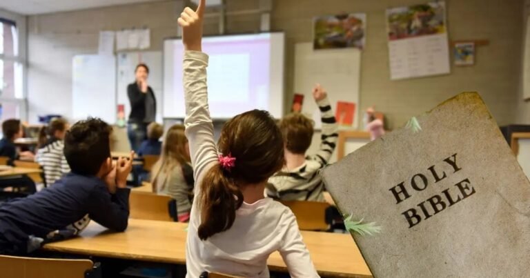 OFICIAL | Los estudiantes de las escuelas públicas de Texas deberán leer la Biblia en un nuevo plan de estudios estatal
