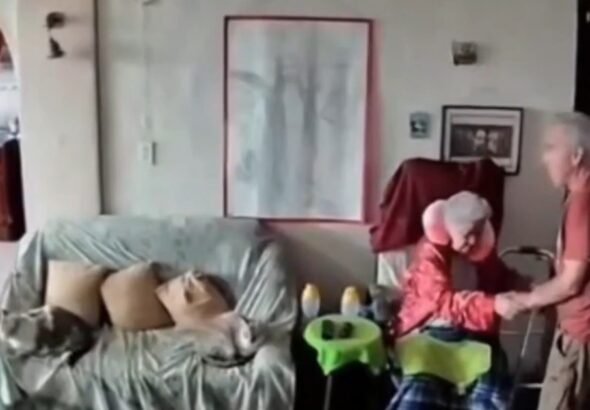 "Amor, no te vayas", el conmovedor video de una pareja de ancianos en medio del terremoto en Venezuela