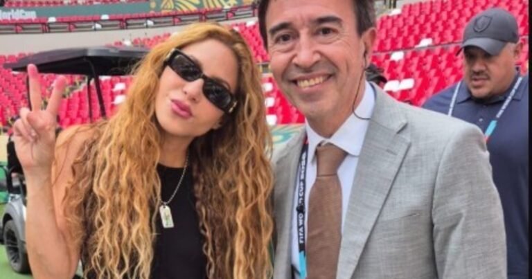 Marcelo Benedetto vio a Shakira, dejó la transmisión en vivo y salió corriendo para sacarse una foto: el video que se volvió viral en redes