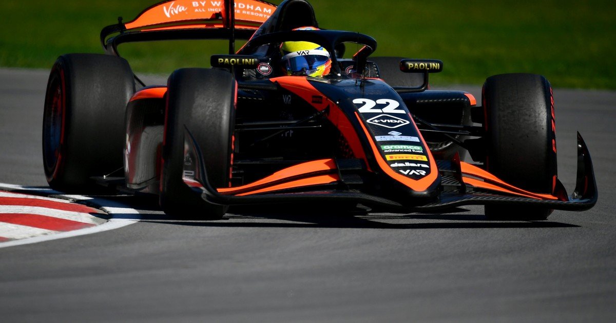 Fórmula 2: Nicolás Varrone rozó los puntos en Barcelona, pero se derrumbó sobre el final por el desgaste de los neumáticos