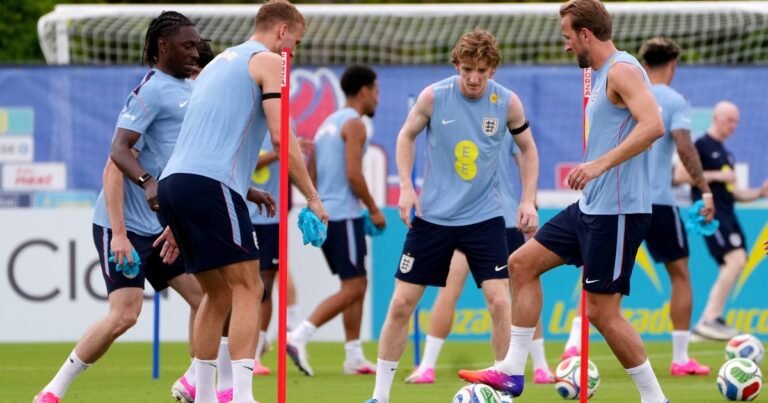Desvalijaron a la Selección de Inglaterra horas antes de debutar en el Mundial: tendrá que comprar botines de urgencia para jugar