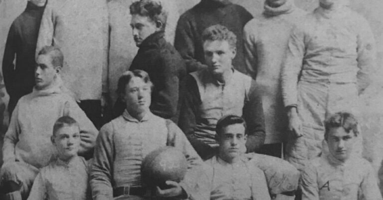 Mundial 2026, los compositores y su relación con el deporte: Charles Ives y la experiencia de llevar una final de fútbol americano a una partitura