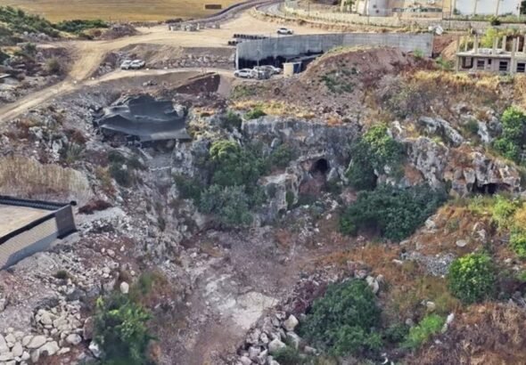 Los arqueólogos no dan crédito: encuentran en una cueva artefactos que datan de hace 400.000 años y muestran una sociedad prehumana "compleja y rica"