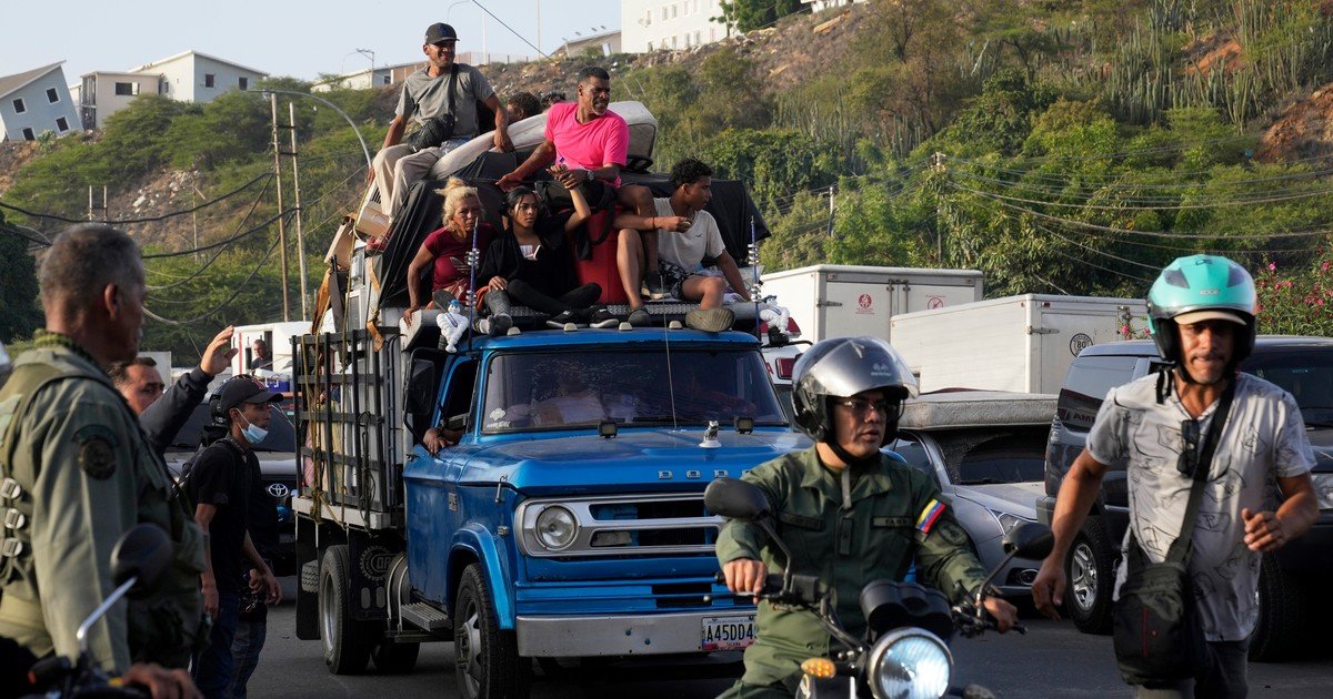 El gobierno venezolano militariza La Guaira y restringe el acceso: sólo se puede entrar con código QR