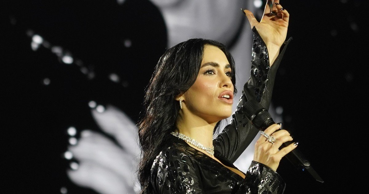 Lali brilló en su primer River: la sorpresiva aparición de Kylie Minogue, el homenaje al Indio Solari y un mensaje por Agostina en la noche más grande de su carrera