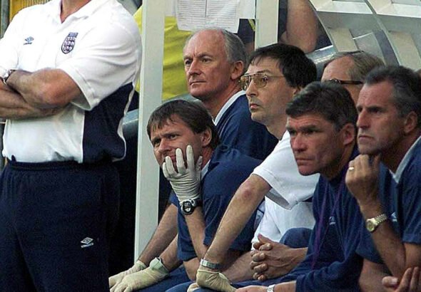 Kevin Keegan, gloria del fútbol inglés, reveló que padece cáncer en estadio 4