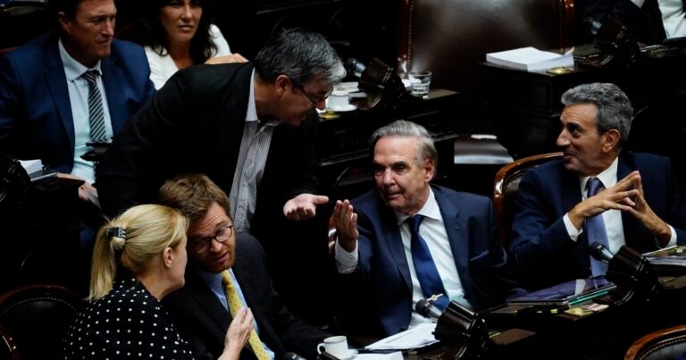 Cristina candidata: los K y Pichetto proponen anularle la condena, pero Kicillof y otros dudan