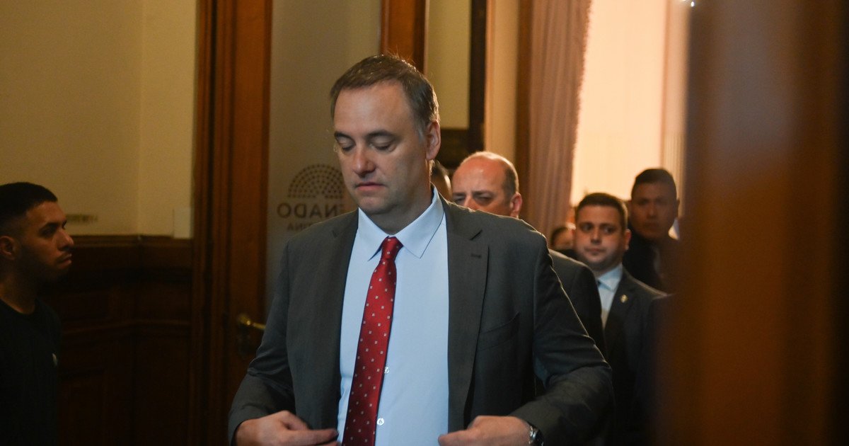 A quién benefició sostener a Adorni y por qué Milei demoró tanto; Cristina y la “traición” de Axel