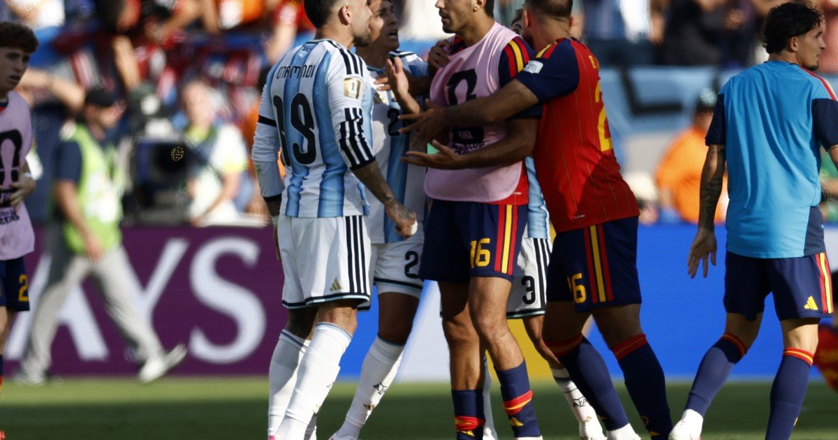 El caliente cruce entre Otamendi y Rodri después de la final: "Estuviste llorando toda la semana"