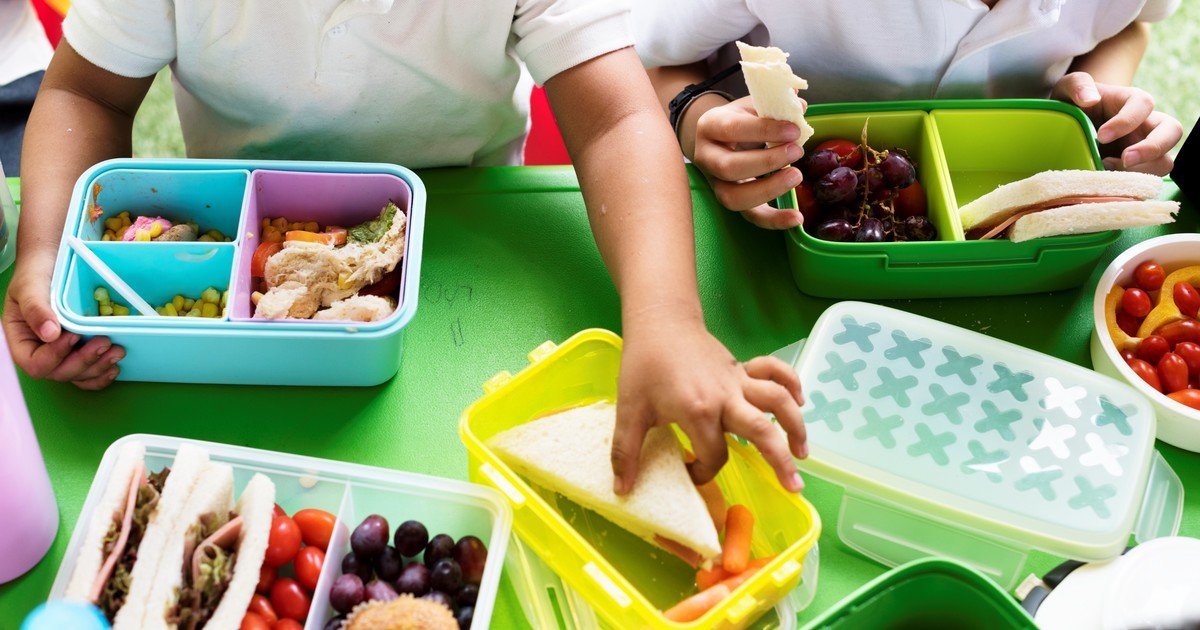 Adiós al almuerzo escolar gratuito universal en Miami-Dade: qué familias deberán volver a pagar