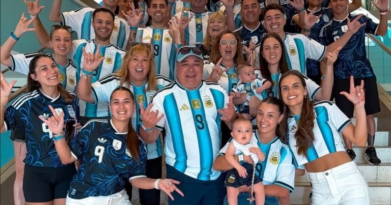 Las claves para que Julián volviera a ser Julián: el apoyo del numeroso clan Alvarez y por qué Scaloni lo considera fundamental en la Selección Argentina
