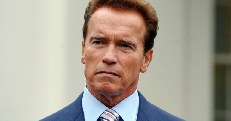 Arnold Schwarzenegger, actor, 78 años: "Solo recuerda que no puedes subir la escalera del éxito con las manos en los bolsillos"