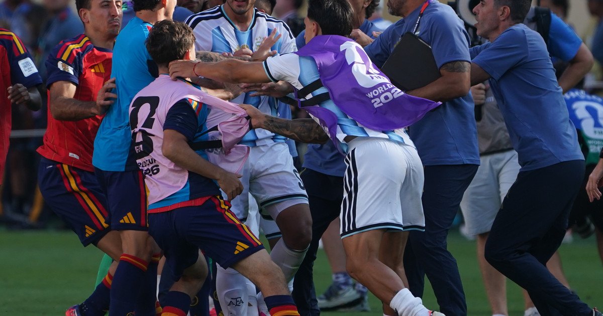 Un duro artículo de The Athletic calificó a Argentina de "pendenciera", aseguró que fue "la final más sucia desde 2010" y hasta cuestionó a Messi