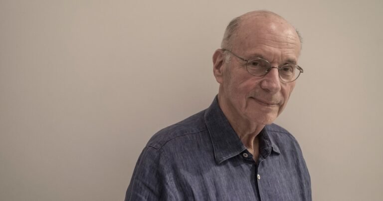 Boris Cyrulnik, psiquiatra y padre de la resiliencia: "Necesitamos héroes porque en sus luchas reconocemos las nuestras"