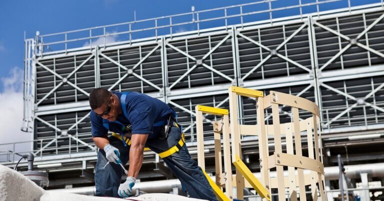 La mayoría de los nuevos centros de datos de IA en EE. UU. se están construyendo en zonas de sequía: dos tercios de los 809 proyectos planificados se ubican en áreas con escasez de agua