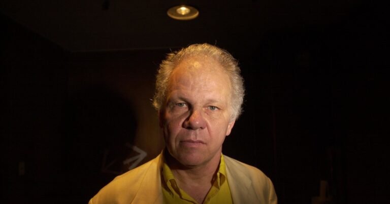 Murió Emilio Basaldúa, escenógrafo, arquitecto y ex director del Teatro Colón