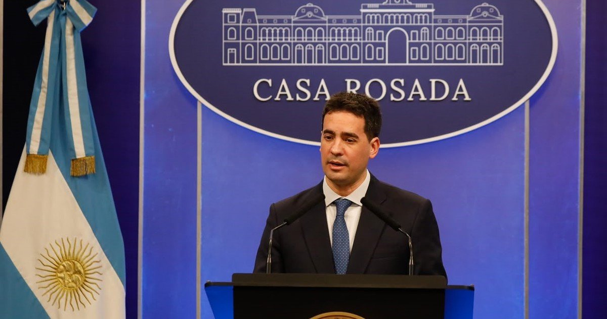El vocero presidencial celebró los récords productivos del agro y anunció nuevas normas para el sector