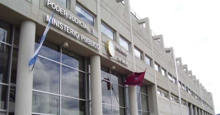 Se hacía pasar por psicólogo y ofrecía trabajo en la Justicia: lo  imputaron por estafas reiteradas