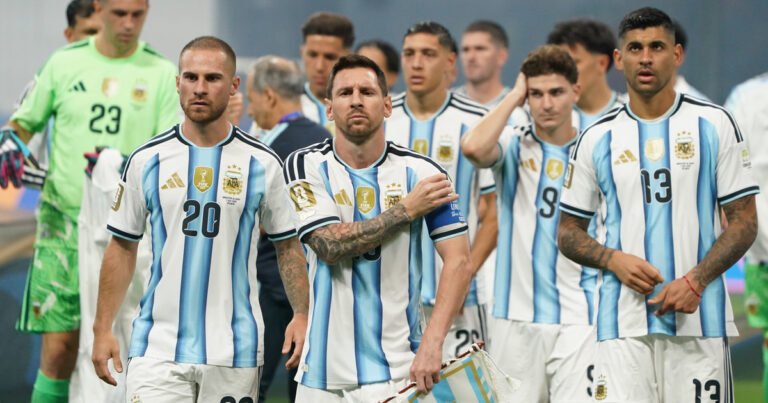 El jaque mate de la Scaloneta: tres jugadas (y media) para escribir otro capítulo de la mejor Selección de la historia