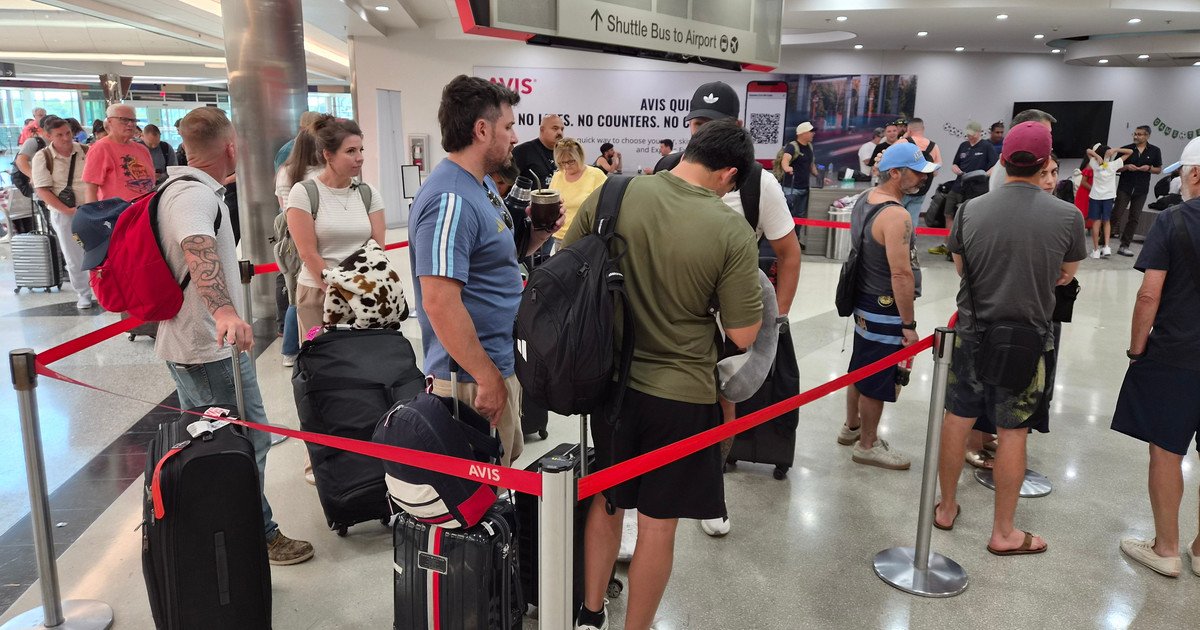 La odisea de los hinchas argentinos para llegar a Nueva York: autos de alquiler, vuelos con conexiones eternas y una reventa por las nubes