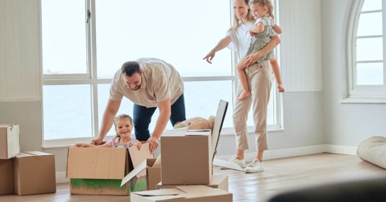 Entró en vigor una nueva ley en Estados Unidos prohíbe a grandes firmas de inversión comprar más viviendas unifamiliares