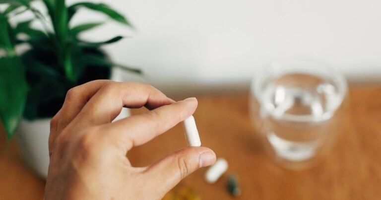 Magnesio para el sueño, los músculos y el estreñimiento: ¿sirven los suplementos?